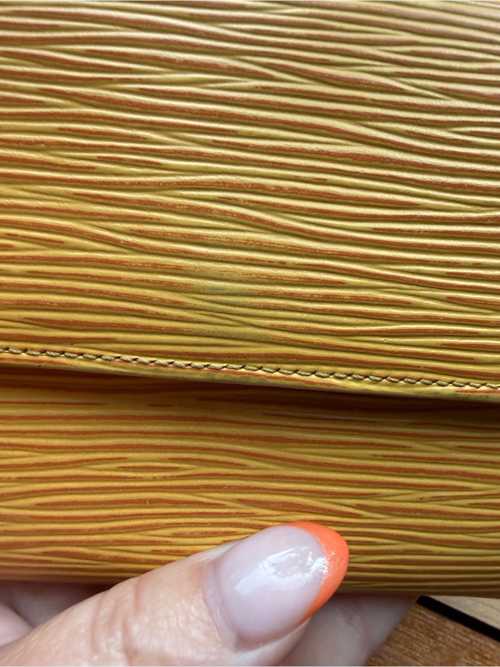 Louis Vuitton Vintage Yellow Epi Leather Wallet With Box- minimal wear- Lux - Picture 10 of 14